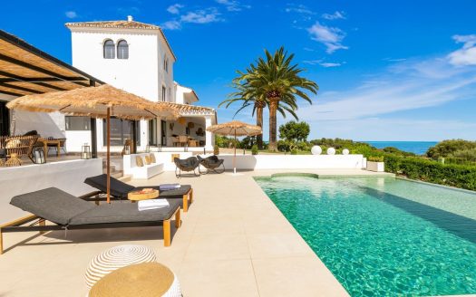 Chalet in Estepona – Altos de Estepona Area